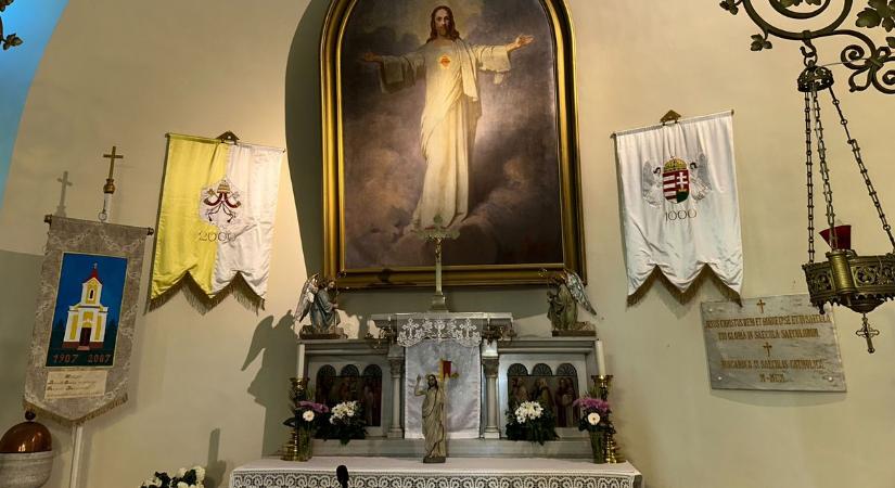 Az ajándék-templomban ismét szól a harang