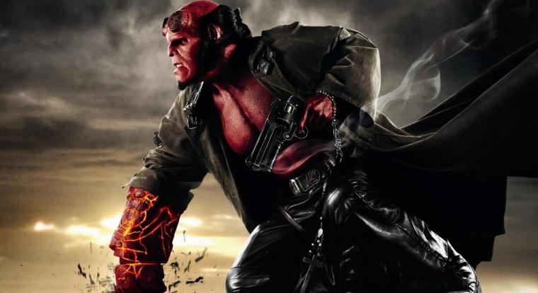 Ron Perlman 75 évesen is bevállalná a Hellboy 3-at, és csak egy feltétele van