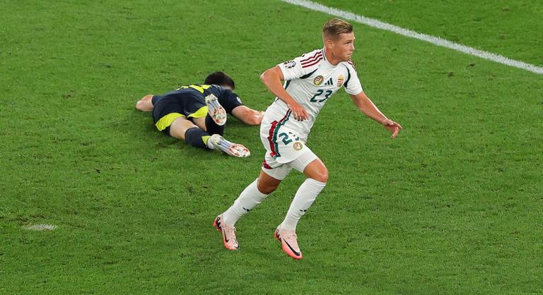 Nem kegyelmez a FIFA, a magyar válogatott Eb-hőse egyelőre nem térhet haza