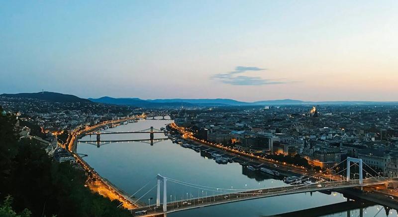 Vitézy Dávid: legyenek bekamerázva a budapesti hidak!