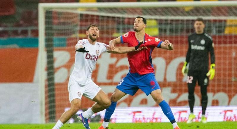 Totális blama: Az Újpest balhés távozója rögtön a mezőny legrosszabbja lett új klubja rangadóján - videó