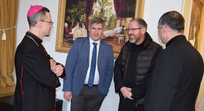 Könyvbemutató a Munkácsy Mihály Magyar Házban - Életem kalandja – Lucsok Péter tanúságtétele