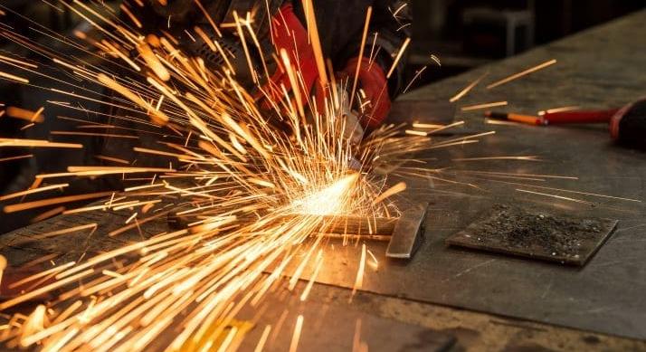 Megtorpant a világ acélipara – Európa bajban, Kína lassul, India előretör