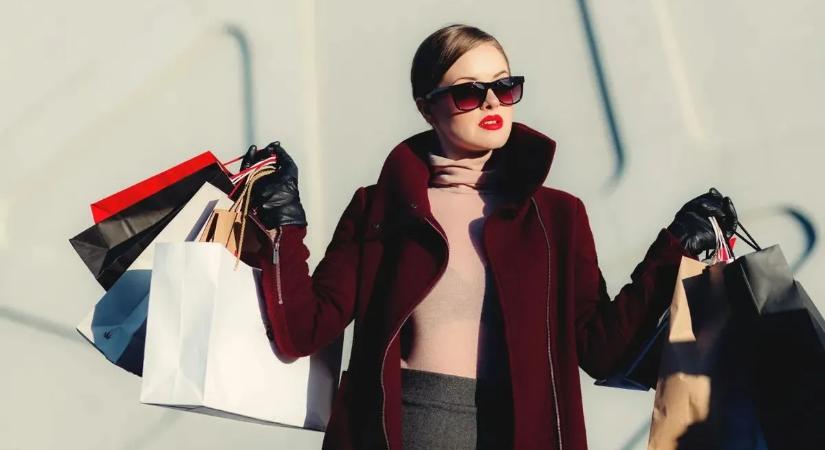 Ez nem véletlen: ugyanott, ugyanakkor zár be végleg két ruházati márka magyar boltja