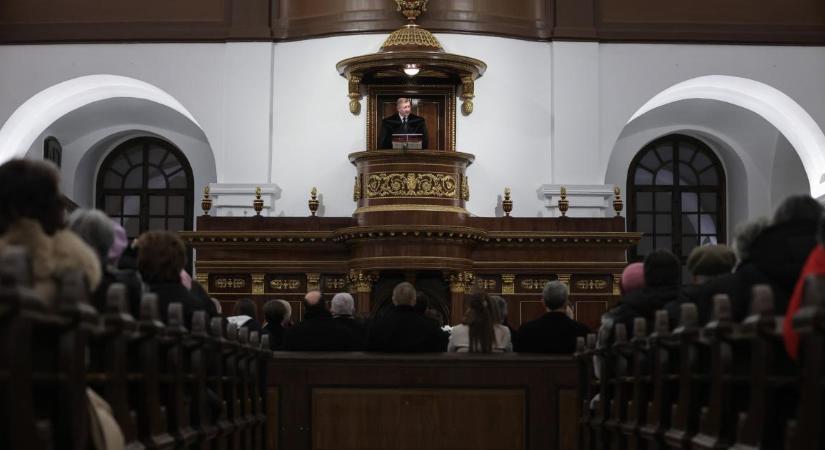 A Református Nagytemplomban zárták le az ökumenikus imahetet Debrecenben – videóval