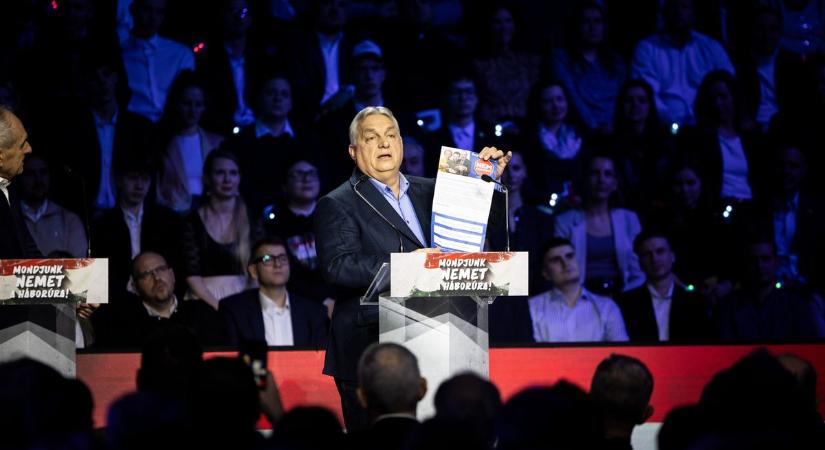 Orbán Viktor: ha a brüsszeli terveket megvalósítják, akkor 12 hónap múlva Európa háborúban áll