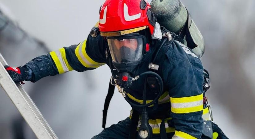 Nem pihentek a háromszéki tűzoltók: több mint ötven bevetésük volt a hétvégén