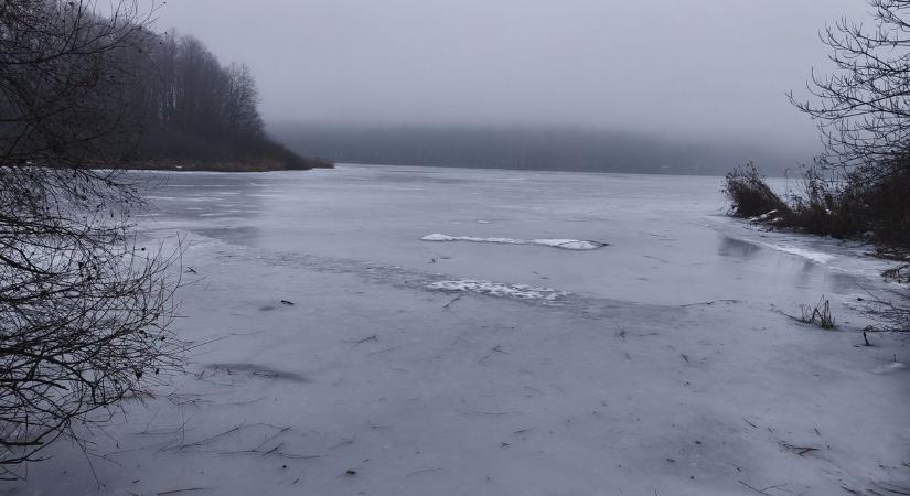 Megnéztük, milyen most a Desedán a jég! Mutatjuk videón!