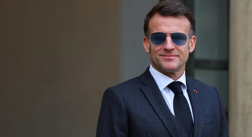 Franciaország is betiltaná a gyerekek közösségi média használatát