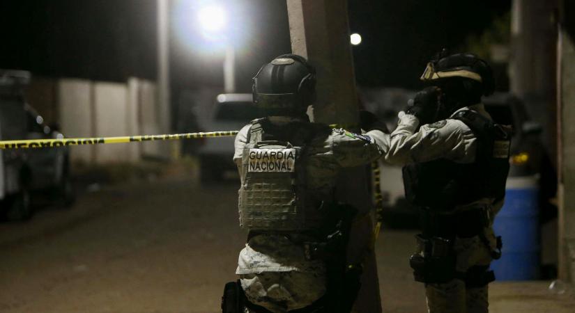 Fegyveresek nyitottak tüzet egy mexikói futballmeccsen, 11-en meghaltak és tucatnyian megsérültek