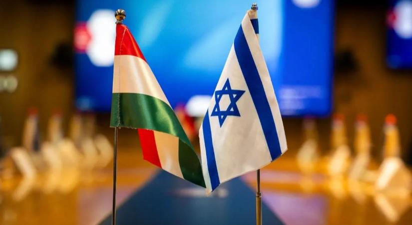 Valami készül: a honvédelmi miniszter Izraelbe látogat