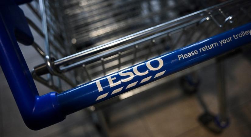 Nagyot lépett a Tesco, új rendszert vezetnek be a bolti lopások miatt