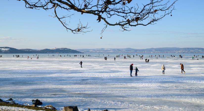 Elmaradt a Balaton-átcsúszás, de mire kell figyelni, ha mégis jégre szállunk?