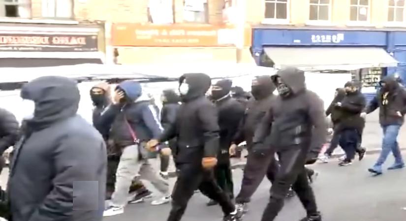 Londonban betiltották a „Séta Jézussal” nevű keresztény vonulást