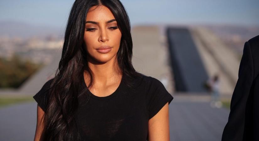 Kim Kardashian főszereplésével érkezik a Netflix új, női „Másnaposok”