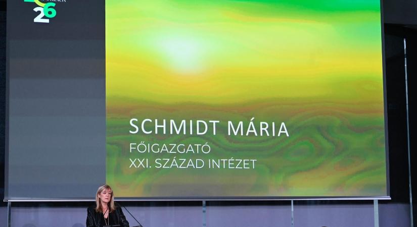 Schmidt Mária szerint meghatározó szuverenitási kérdés az energia megszerzése, felhasználása és kereskedelme