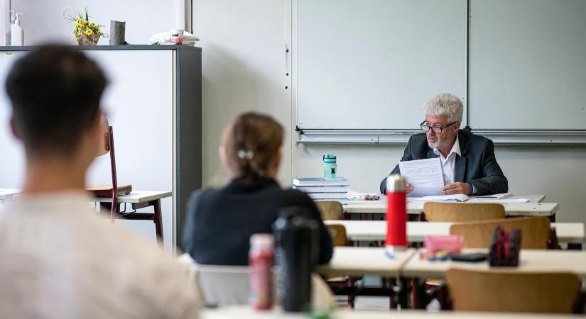 Több mint hetvenezer diák írt írásbeli felvételit