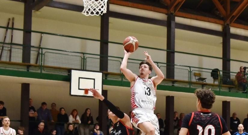 Óriási hangulatban szenzációs győzelmet aratott a Nagykőrösi Sólymok