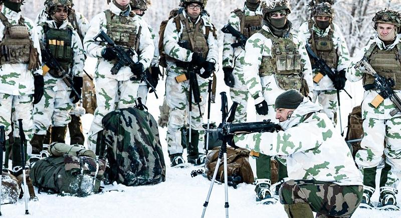 Erdélyben lesz a NATO tüzérségi hadgyakorlatának egyik helyszíne