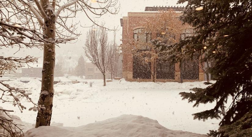 Százezrek maradtak áram nélkül, legkevesebb 14 halálos áldozatot követelt a kegyetlen amerikai hóvihar