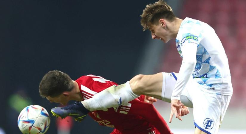 Magyar-román kettős állampolgárt igazolt a magyarszabállyal küzdő Fradi