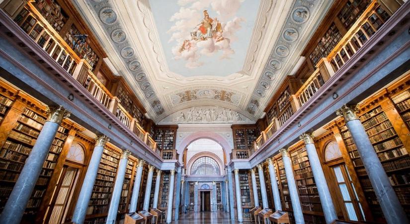 Kenyérbogár-inváziótól mentették meg a Pannonhalmi Főapátság Könyvtárát