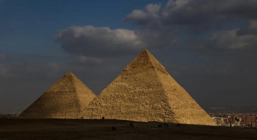 Idegen űrhajósok építették a piramisokat? Hihetetlen válasz érkezett