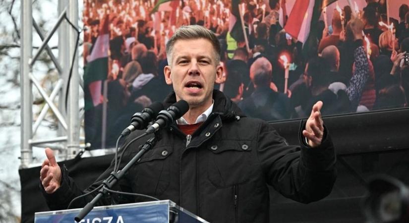 Lázár Jánostól érkezett a pofon: kíméletlen összehasonlítás tárgyává vált Magyar Péter, ettől lendületből a falnak megy