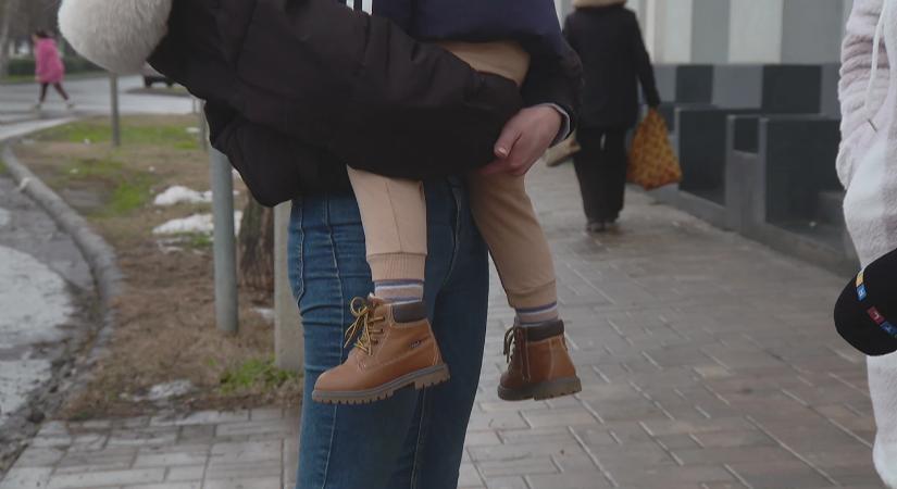 Megszólalt a nyírbátori kisfiú édesanyja a mentőhelikopteres mentés után