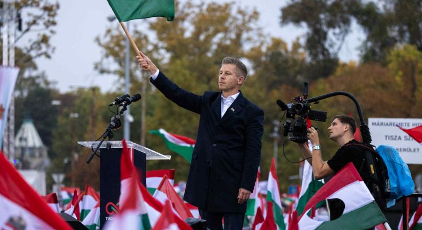 Závecz Research: 10 százalékpont a Tisza előnye a biztos részvételt ígérő, pártot választók körében