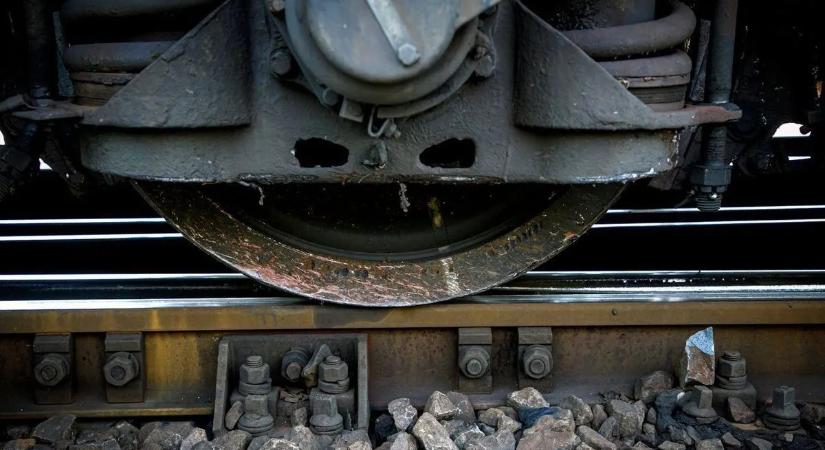 Súlyos vasúti baleset okoz jelentős fennakadásokat