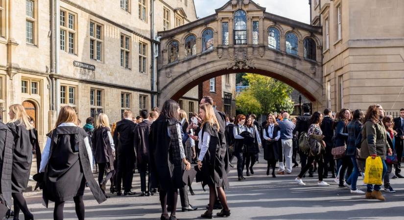Nem akarják tovább növelni a nemzetközi diákok számát a brit egyetemek