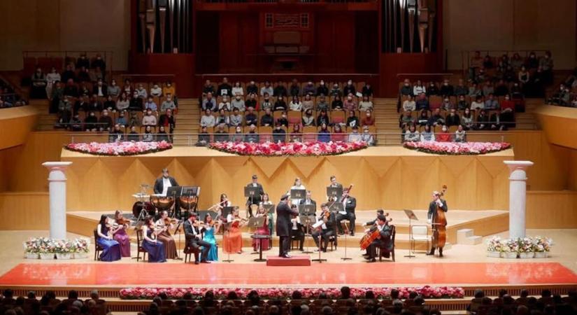 Veszprém vármegyei fiatalokért rajonganak a japánok, világsztárokkal léptek fel – Mutatjuk, mit tudnak ( fotók)