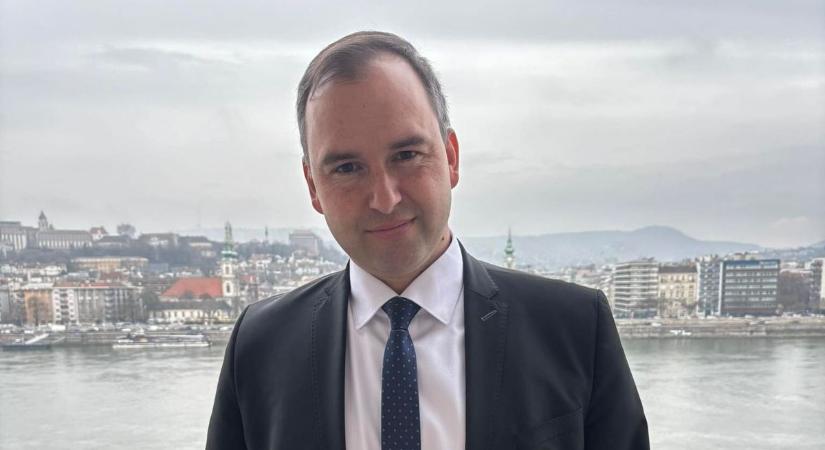 Méltó körülmények között a soproni piac