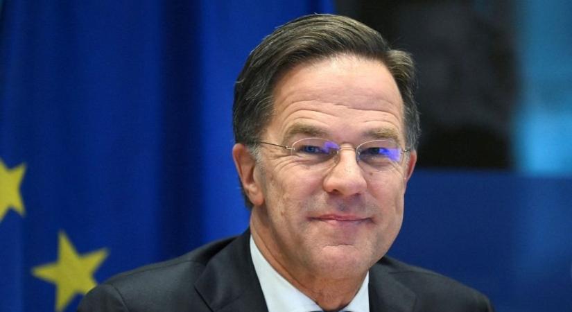 Rutte teljesen elveszítette a fejét: „létfontosságú”, hogy Ukrajna folytatni tudja a háborút
