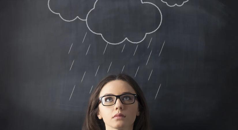 Fákat kitépő szél, óriási esőzések - Ha szerencsénk van, minket elkerül