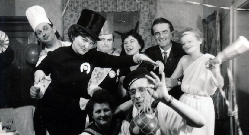 Retró farsangi jelmezek – Így buliztak több mint 50 éve ( galéria)