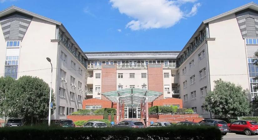 Holtan találták a Szent Imre Kórházból eltűnt idős Kálmánt – megszólalt a rendőrség