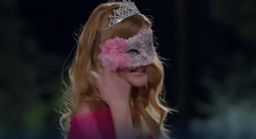 A Nagy Ő: az egyik lány a pszichiátriáról érkezett Stohl Andráshoz?