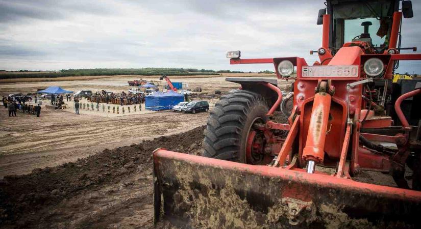 Komoly gondokat okozhat hosszú távon a gazdaságnak a népesség gyorsuló csökkenése és elöregedése