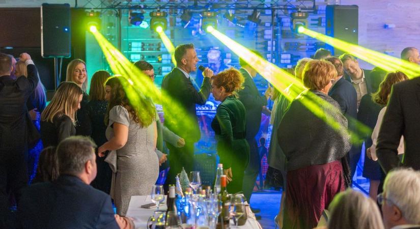 Ilyen volt az I. Kazinczy Bál Győrben - fotók