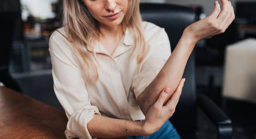 Ezek a furcsa foltok a testeden veszélyes tápanyaghiányról árulkodhatnak