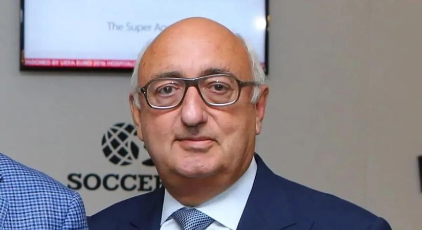 A híres fociügynök azzal fenyegetőzik, hogy megöli a hat évig fogvatartott szexrabszolgáját