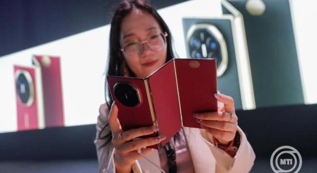 Az EU vizsgálja az X közösségi platform ajánlórendszereit