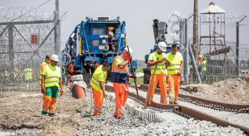 Félórával lassabb lesz a Budapest–Belgrád vonatút, mert nem sikerült megállapodni a határellenőrzésről