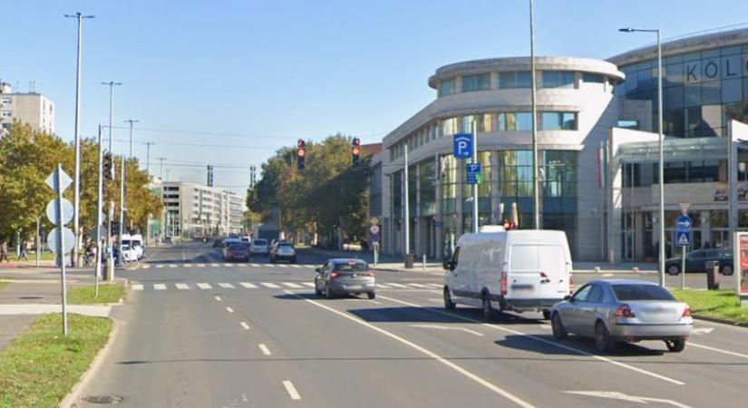 Baleset a debreceni csúcsforgalomban