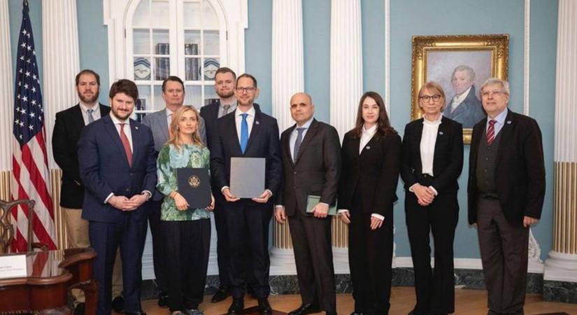 Az Egyesült Államok támogatásával indít programot az Ökumenikus Segélyszervezet - Belső menekült és rászoruló fiatalok támogatása Kárpátalján