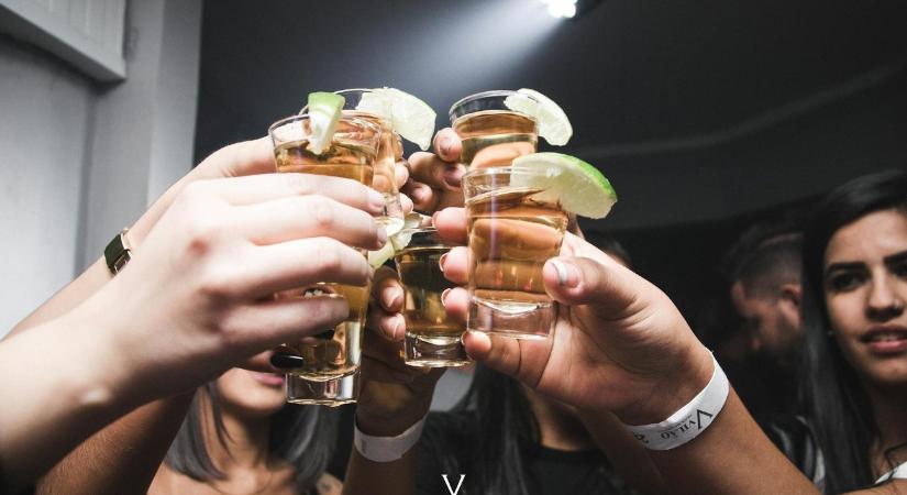 Alkoholizáltak a fiatalok, zúgtak a komoly pénzbírságok