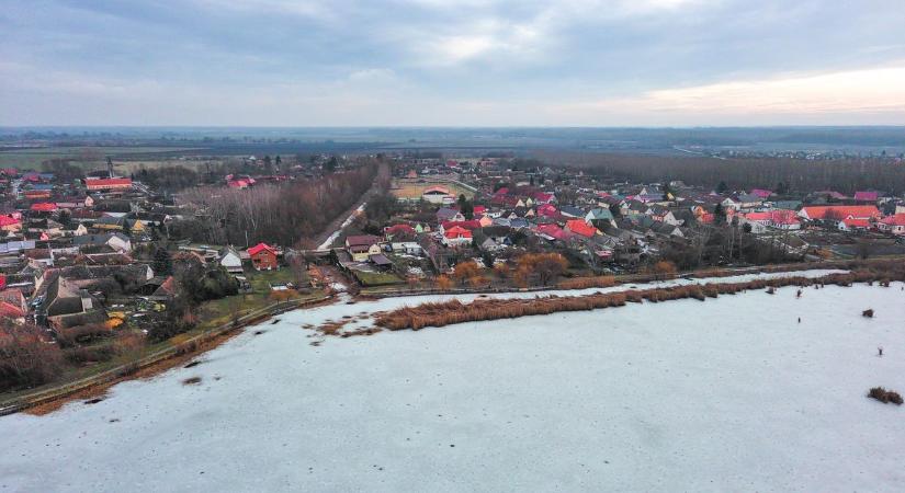 Pár hete még komoly havazás volt, most meg szinte tavasz lesz