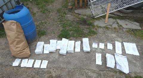 Csákánnyal és késsel gyilkolta meg feleségét